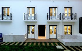 Alma Moura Residences